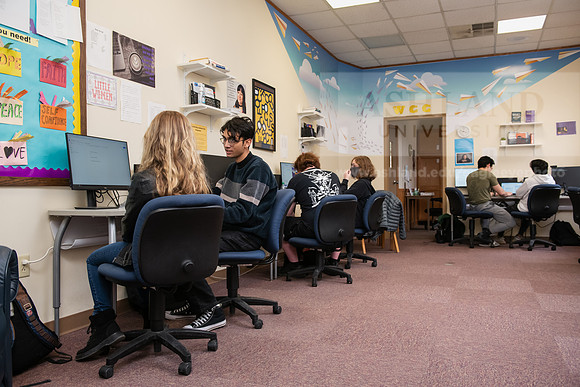 WritingCommCenter0322ALW_1608