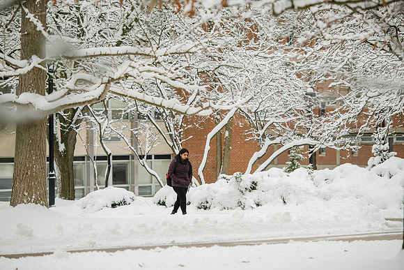 WinterCampusLife0123ALW_3055