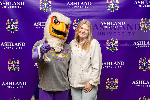 005Radwanski_Kacie_FutureEagle0125AWB_1836