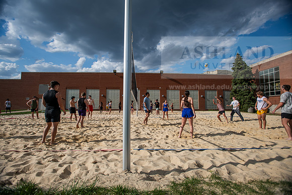 172SpringCampusLife0425AWB_0306
