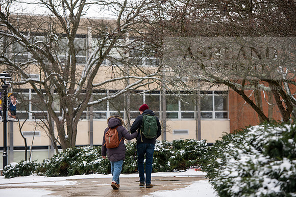 StudentsReturnWinterCampus0125AWB_6568