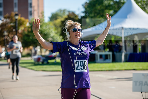 HOCO5kRunWalk1024AWB_9822