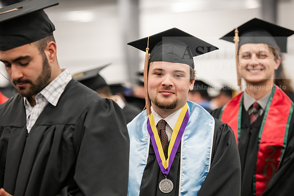 138SpGradPreCeremony0525AWB_2324