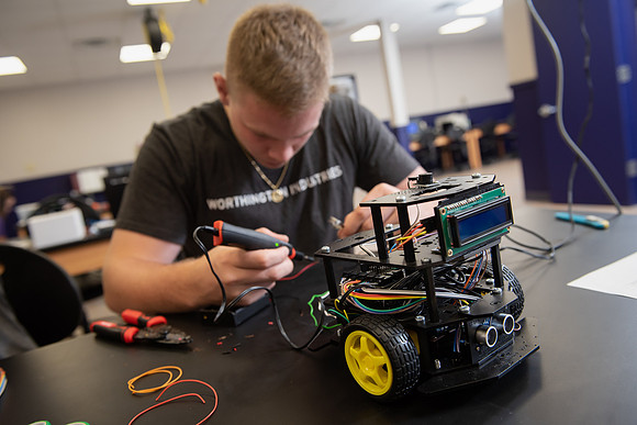 COBE_STEMLab_Robotics0819ALW_9502