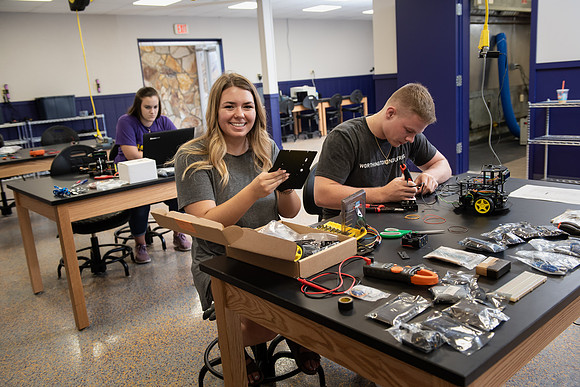 COBE_STEMLab_Robotics0819ALW_9535