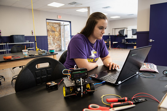 COBE_STEMLab_Robotics0819ALW_9521