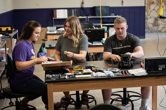 COBE_STEMLab_Robotics0819ALW_9567