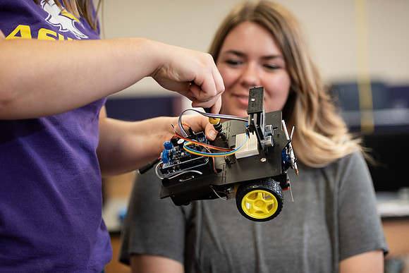 COBE_STEMLab_Robotics0819ALW_9656