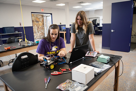 COBE_STEMLab_Robotics0819ALW_9710