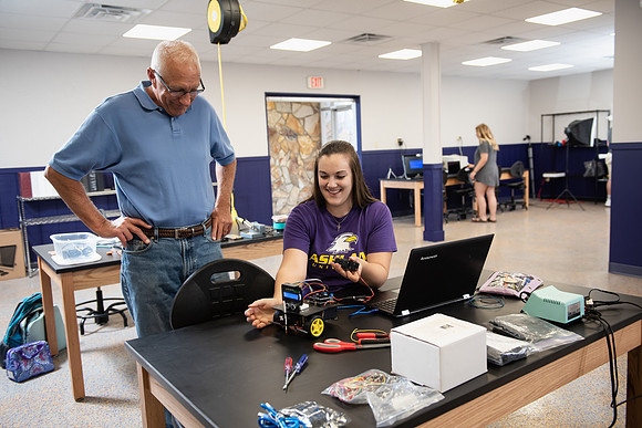 COBE_STEMLab_Robotics0819ALW_9772