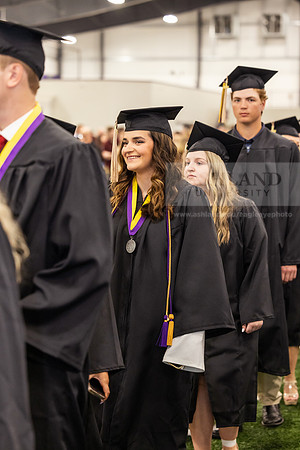 279SpGradProcessional0524CCP10262