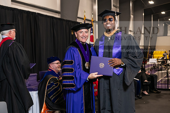 046SpGradMasterBusiness0524AWB_9240