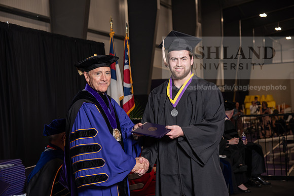 149SpGradBachelorScienceBusiness0524TR_DSC_5433