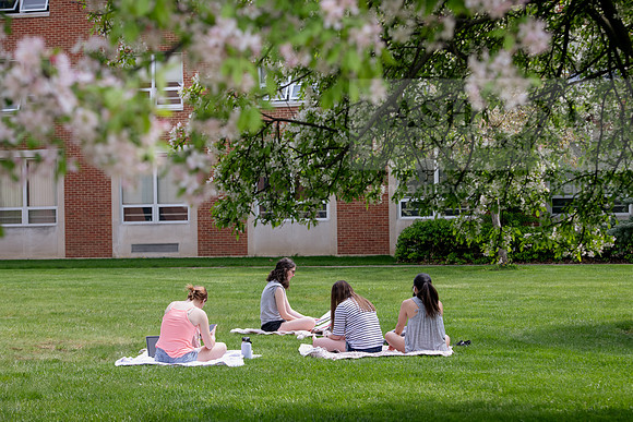 SpringCampusLife0421ALW_9335-2
