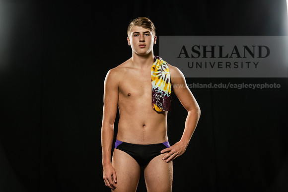 Osterfeld_Isaac1021ALW_1044