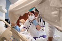 NursingICULab0221ALW_2283