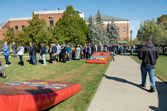 HomecomingPizza1019ALW_5292