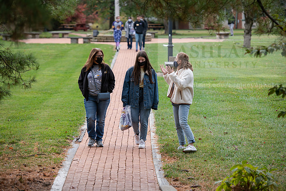 HomecomingGeneralCampus1021ALW_7270