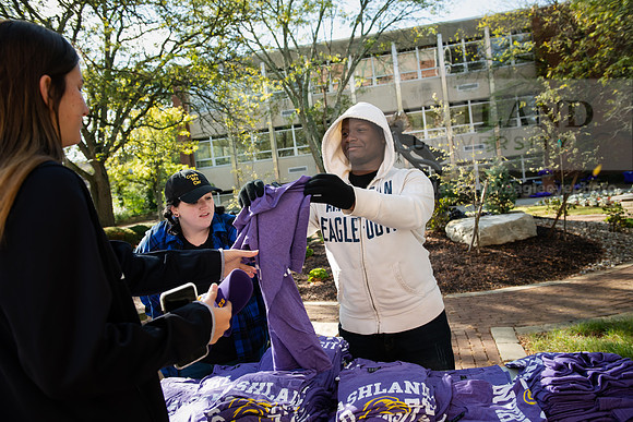 034FootballSendOff1019ALW_4782