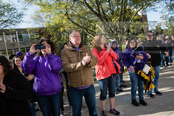 161FootballSendOff1019ALW_5014