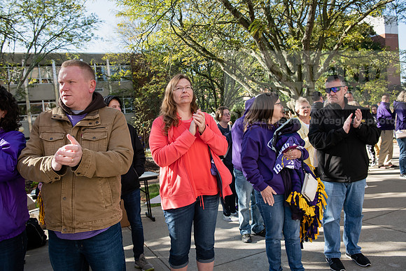 162FootballSendOff1019ALW_5015