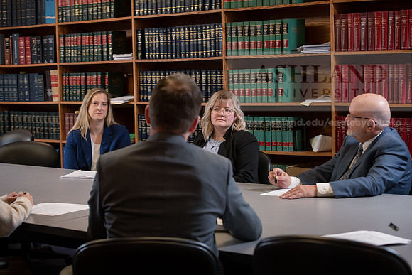 RichlandCountyProsecutors0221ALW_9822