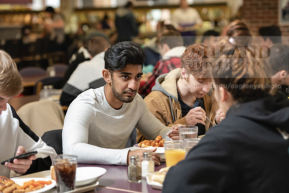 StudentDiningFood0220ALW_4124