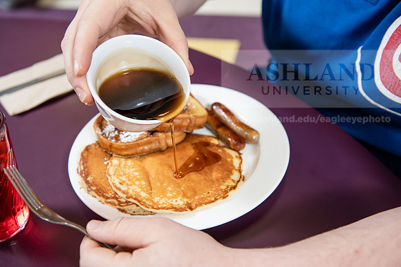 StudentDiningFood0220ALW_4410