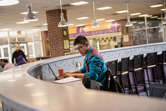 StudentDiningFood0220ALW_4463