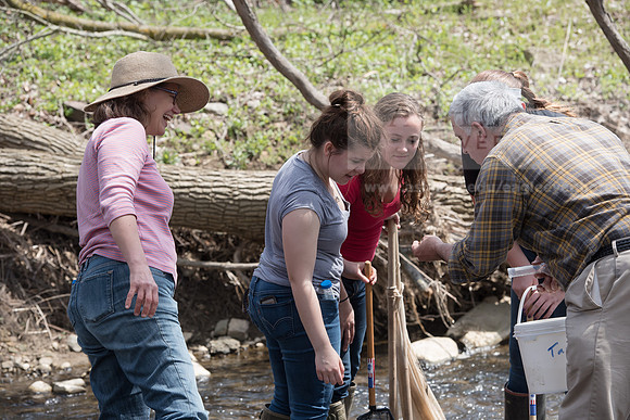 Biology Stream Clean Up - Canfield Preserve