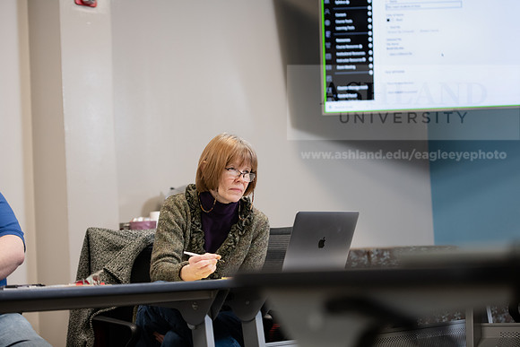 OnlineInstructionalLearning0320ALW_7731