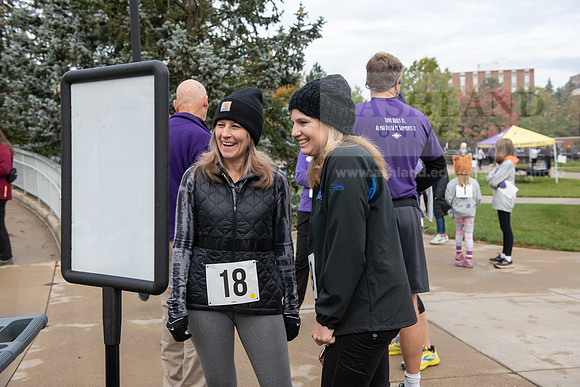 HomecomingFunRunWalk1021ALW_6796
