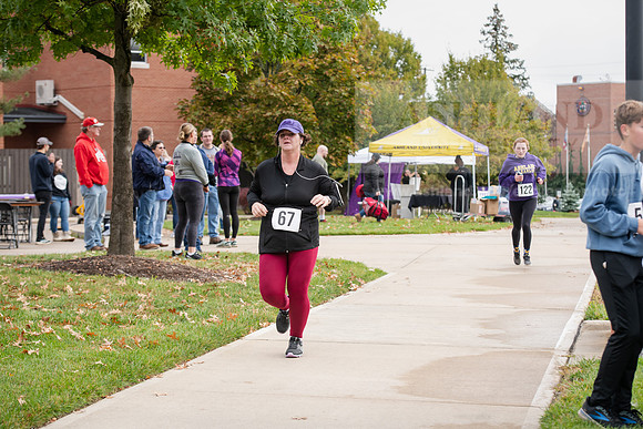 HomecomingFunRunWalk1021ALW_7113