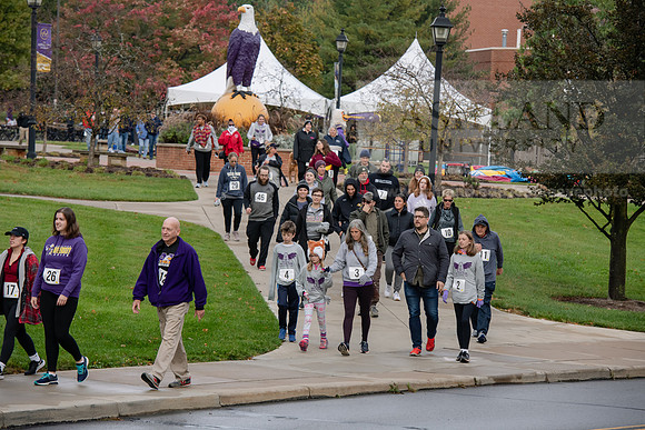 HomecomingFunRunWalk1021ALW_6867