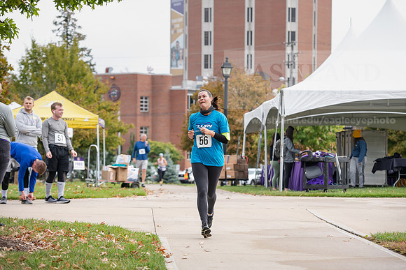 HomecomingFunRunWalk1021ALW_7066