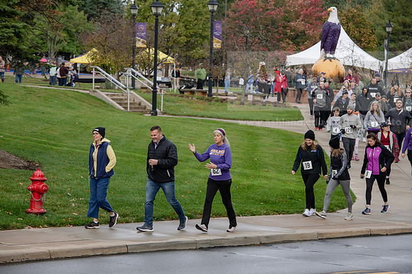 HomecomingFunRunWalk1021ALW_6861