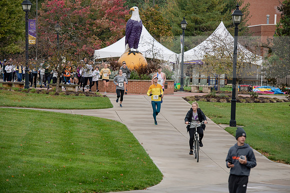 HomecomingFunRunWalk1021ALW_6824