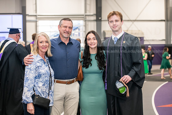 053SpGradPreCeremony0525AWB_2232
