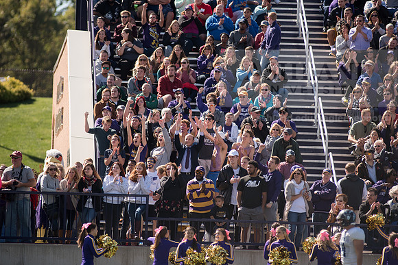 AUvNorthFtball1016ALW_7206
