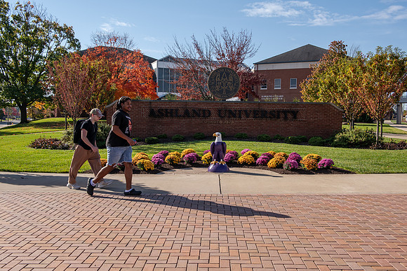 FallCampusLife1024AWB_5663