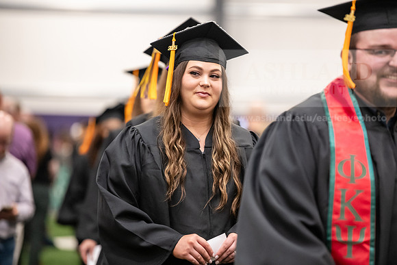 374SpGradProcessional0524AWB_8741