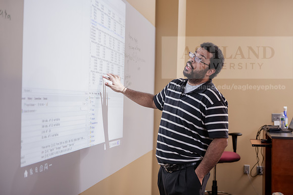 MISBusinessAnalyticsProfDavisAWB_3186