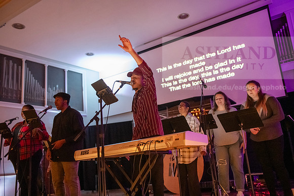 MLKWellGospelNight0124AWB_5876