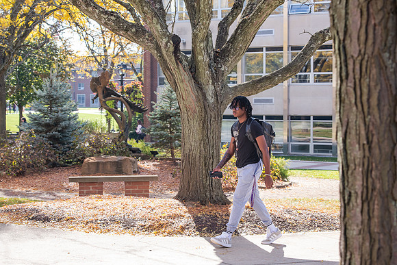 FallCampusLife1024AWB_5451