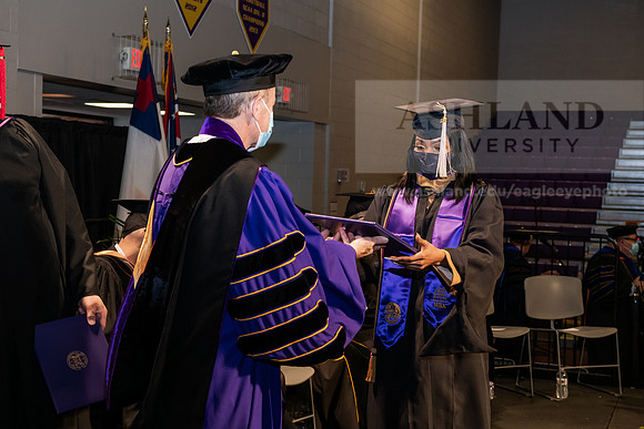 004MasterBusinessWiGrad1221ALW_6681