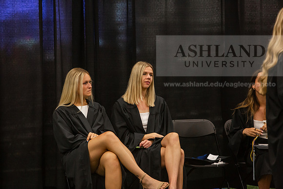 010SpGradPreCeremony0525JH6Q8B7892