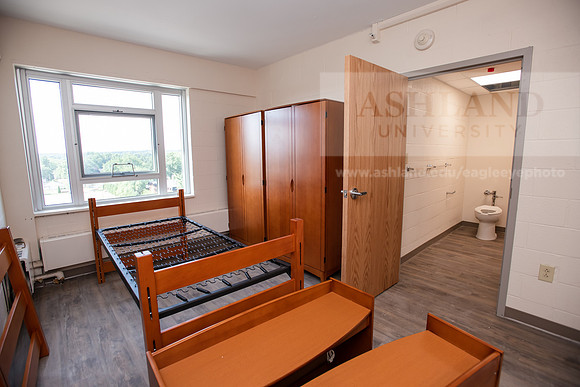 ClaytonHallReno0822ALW_2282
