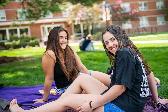 041SpringCampusLife0425AWB_9757
