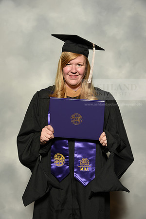 130MasterBusinessWiGrad1221MP7_0740