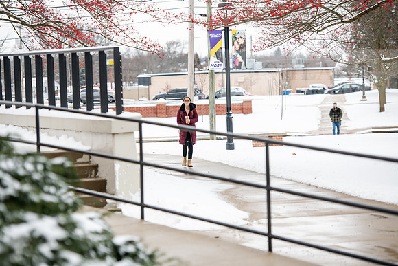 StudentsReturnWinterCampus0125AWB_6519